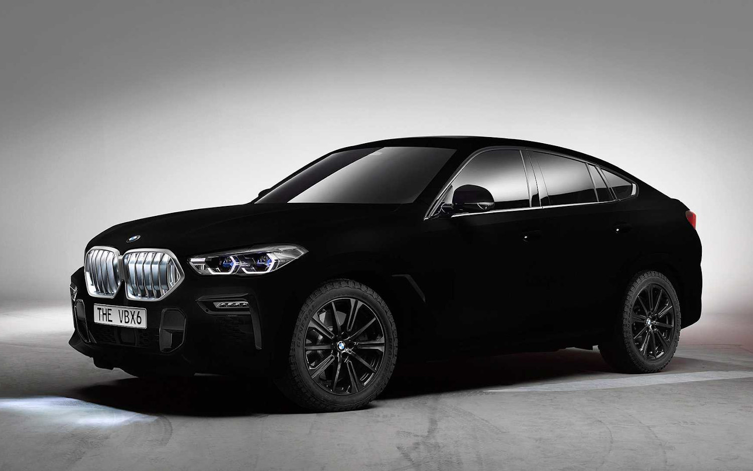 BMW X6 Vantablack 2020 SUV Drive